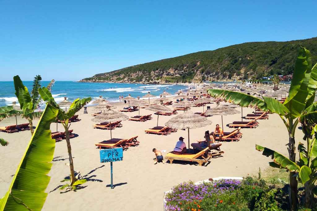 gjeneralit beach